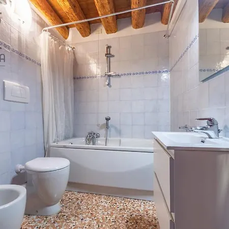 Vittoria Apartments: Palladio 2